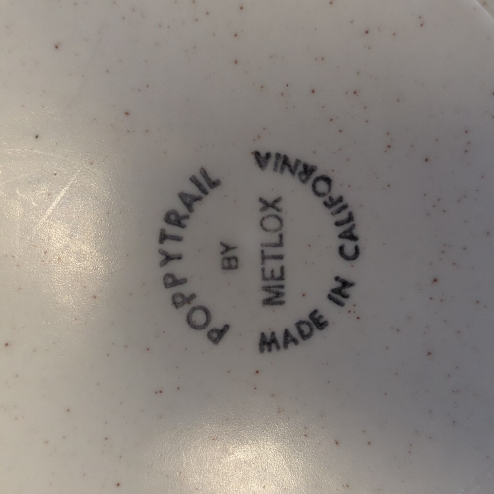 Metlox Poppytrail Navajo Dessert Salad Plate Replacement Stoneware MCM Chipped - Picture 5 of 6